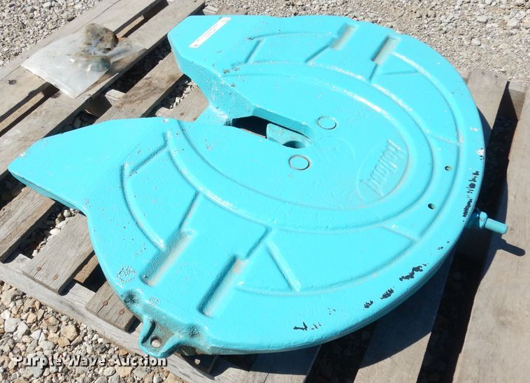 image for item KC9167 2020 Holland FW35H936XL00  fifth wheel plate