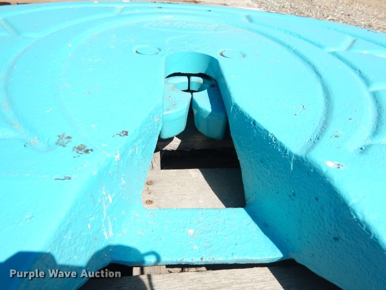 image for item KC9167 2020 Holland FW35H936XL00  fifth wheel plate