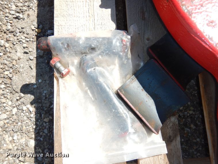 image for item KC9168 2022 Holland FW35H936XL00  fifth wheel plate