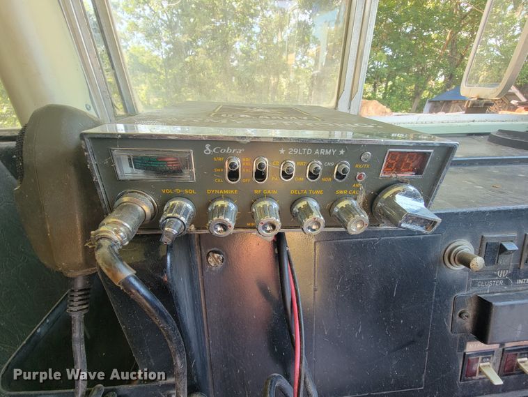 image for item KD9484 1989 Chevrolet B6P042  school bus