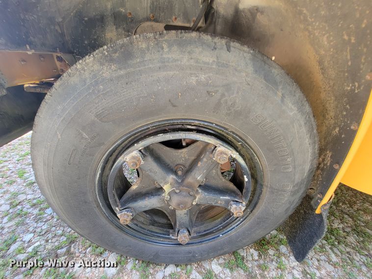 image for item KD9484 1989 Chevrolet B6P042  school bus