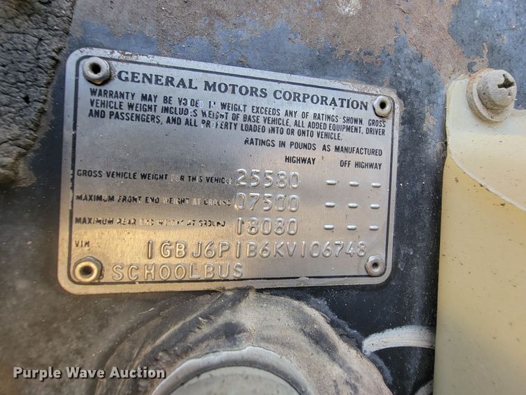 image for item KD9484 1989 Chevrolet B6P042  school bus