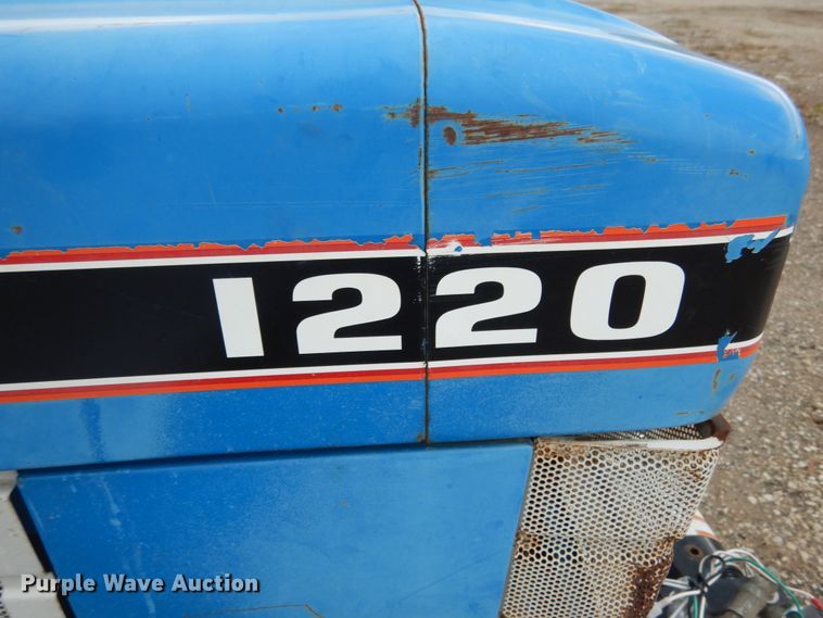 image for item KI9684 Ford 1220  tractor
