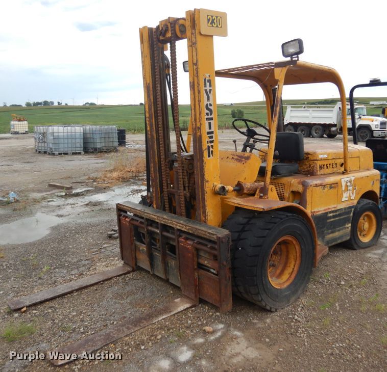 image for item KI9685 1978 Hyster H80C  forklift