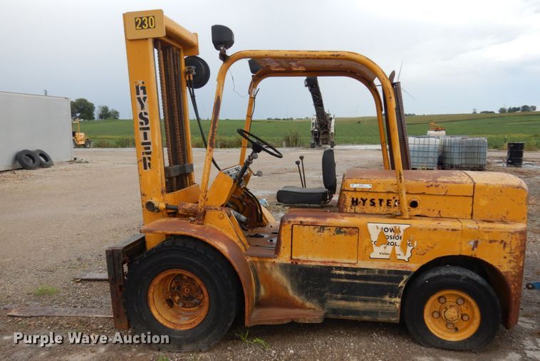 image for item KI9685 1978 Hyster H80C  forklift