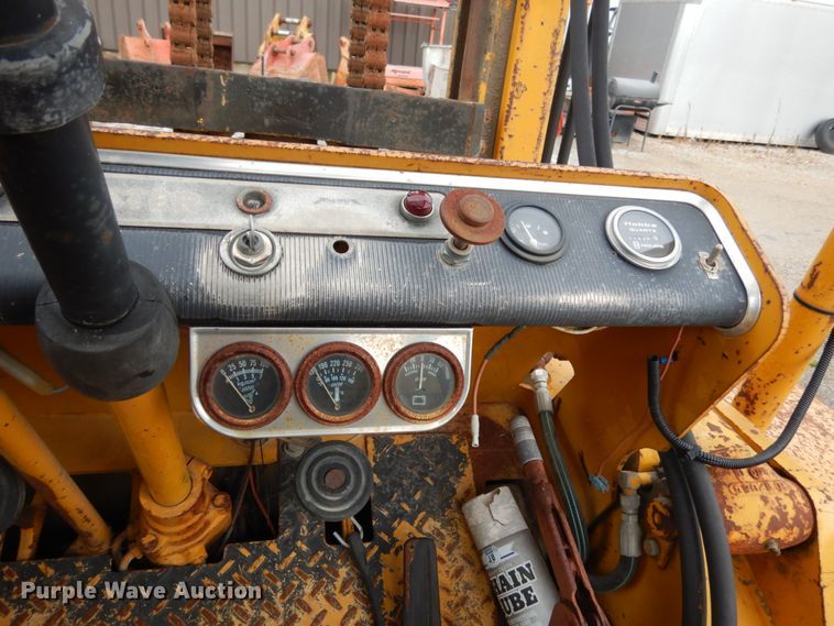 image for item KI9685 1978 Hyster H80C  forklift