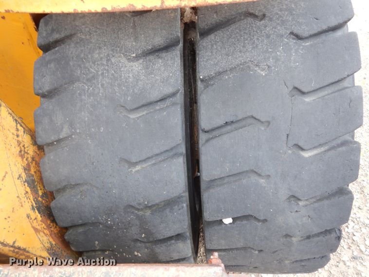 image for item KI9685 1978 Hyster H80C  forklift