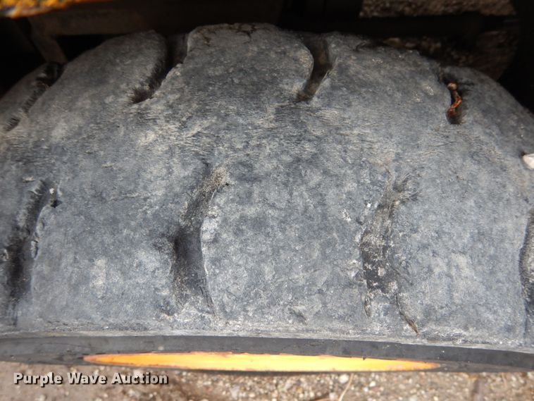 image for item KI9685 1978 Hyster H80C  forklift