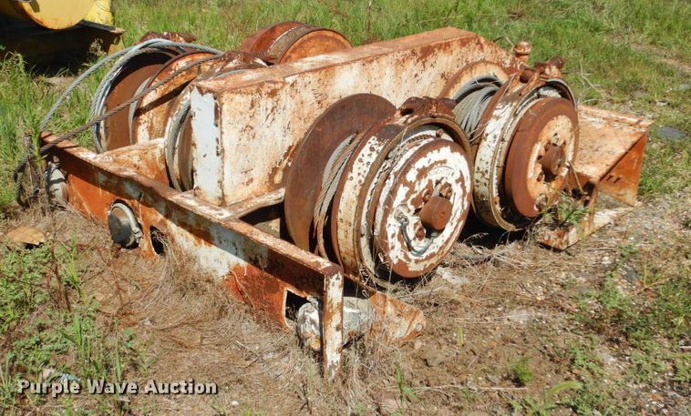 image for item KI9697 (5) winches