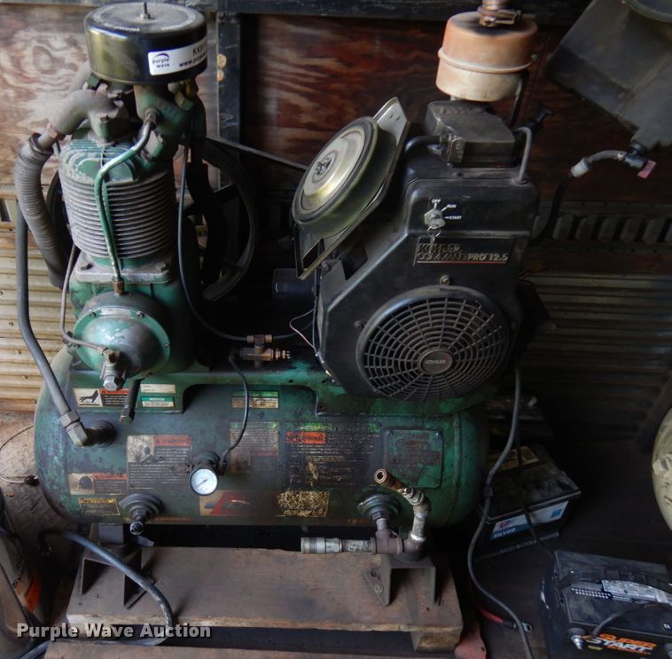 image for item KK9112 Champion  air compressor