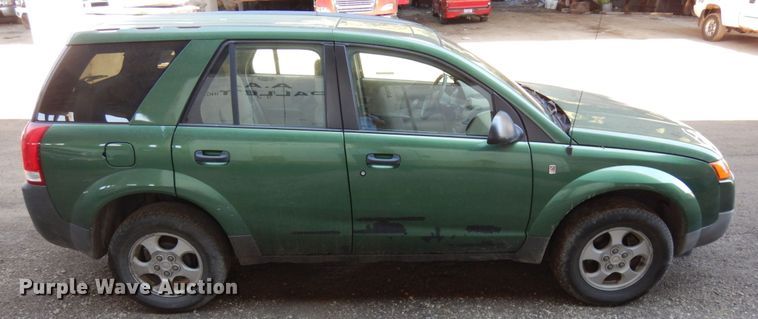 image for item KK9117 2003 Saturn Vue  SUV