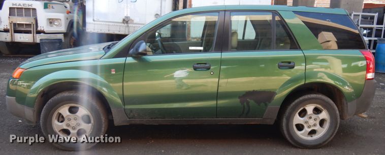 image for item KK9117 2003 Saturn Vue  SUV