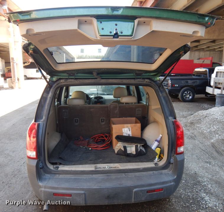 image for item KK9117 2003 Saturn Vue  SUV