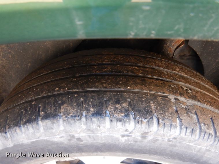 image for item KK9117 2003 Saturn Vue  SUV