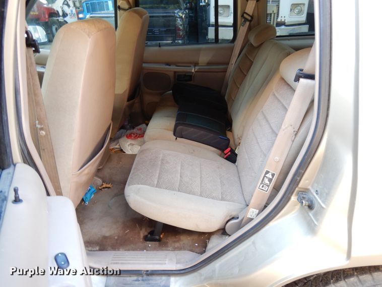 image for item KK9118 2000 Ford Explorer XLT  SUV