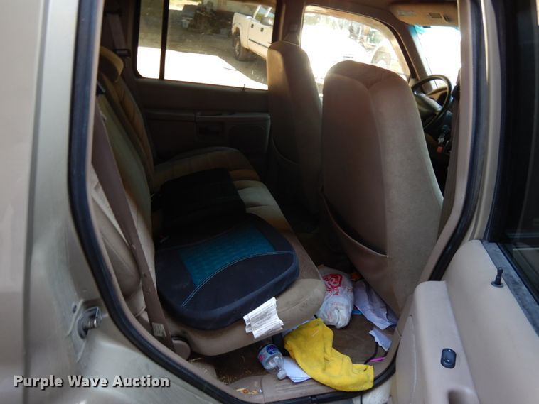 image for item KK9118 2000 Ford Explorer XLT  SUV