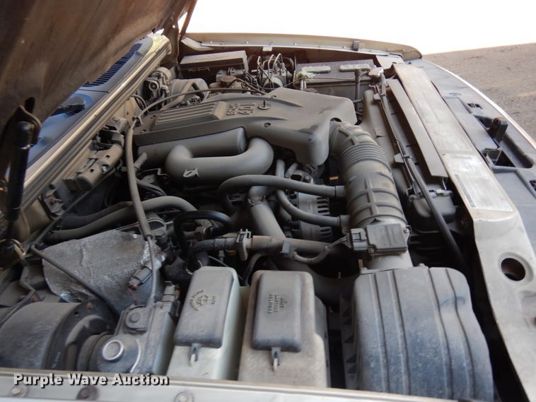 image for item KK9118 2000 Ford Explorer XLT  SUV