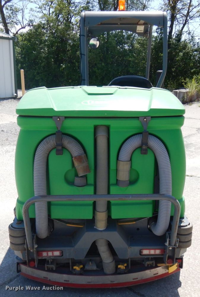 image for item KK9124 Tennant T20  sweeper