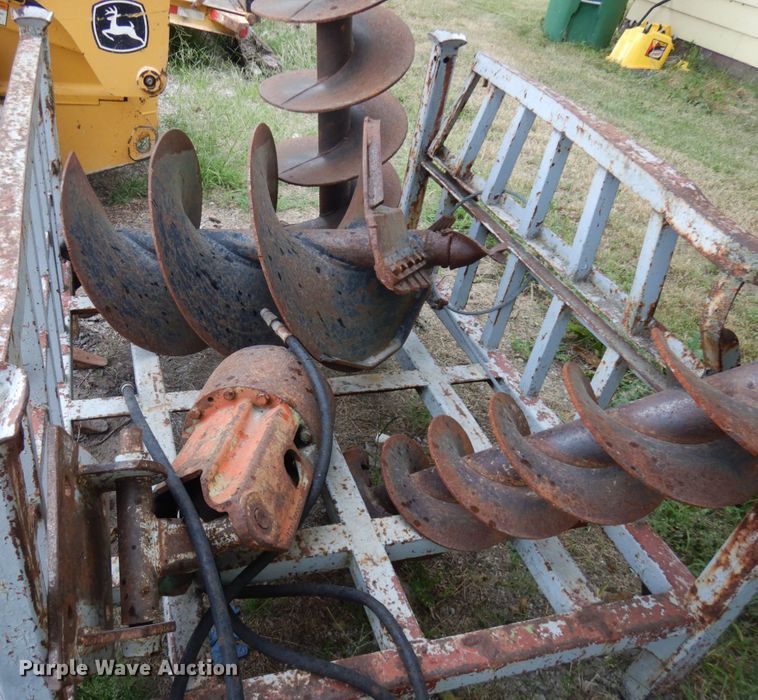 image for item KK9129 Lowe 2175XL  skid steer auger