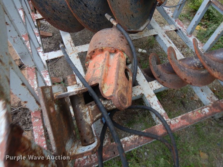 image for item KK9129 Lowe 2175XL  skid steer auger