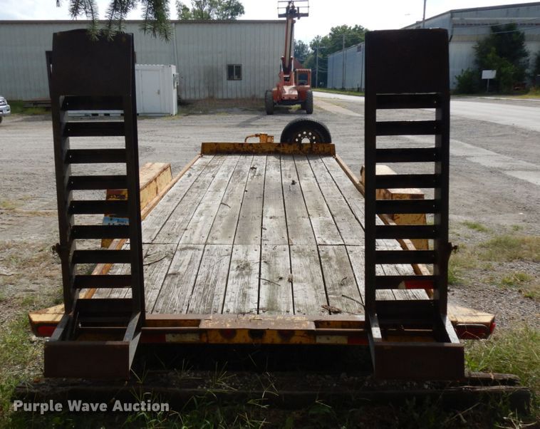 image for item KK9130 2000 Redi Haul  equipment trailer