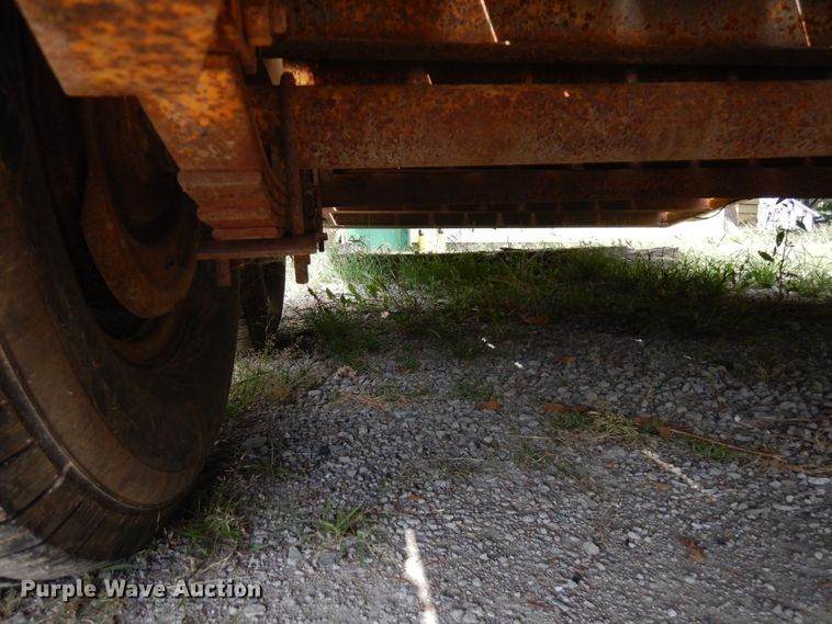 image for item KK9130 2000 Redi Haul  equipment trailer