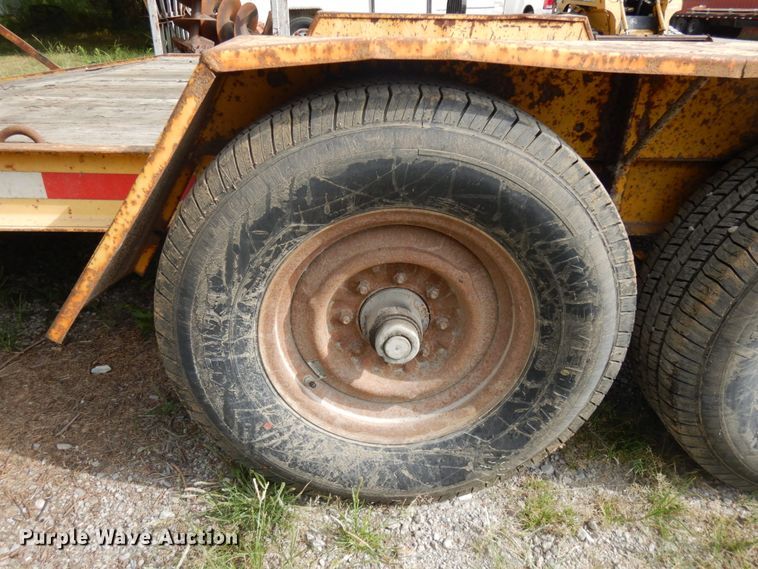 image for item KK9130 2000 Redi Haul  equipment trailer
