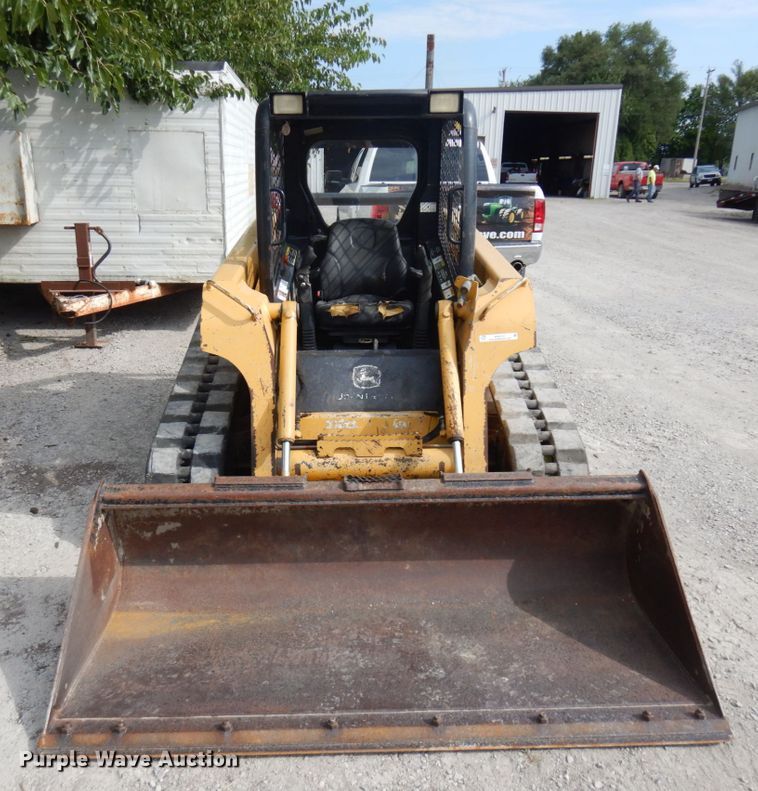 image for item KK9131 2006 John Deere CT322  tracked skid steer loader
