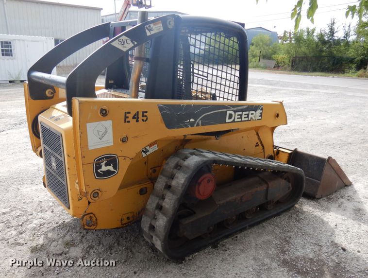 image for item KK9131 2006 John Deere CT322  tracked skid steer loader
