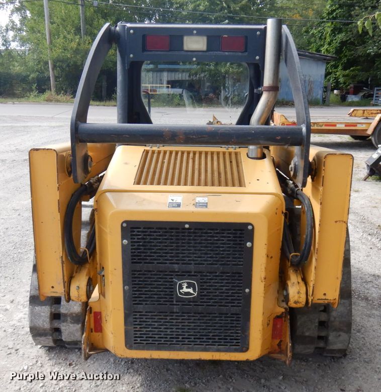 image for item KK9131 2006 John Deere CT322  tracked skid steer loader