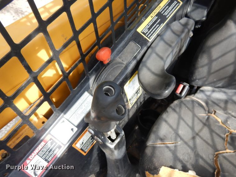 image for item KK9131 2006 John Deere CT322  tracked skid steer loader