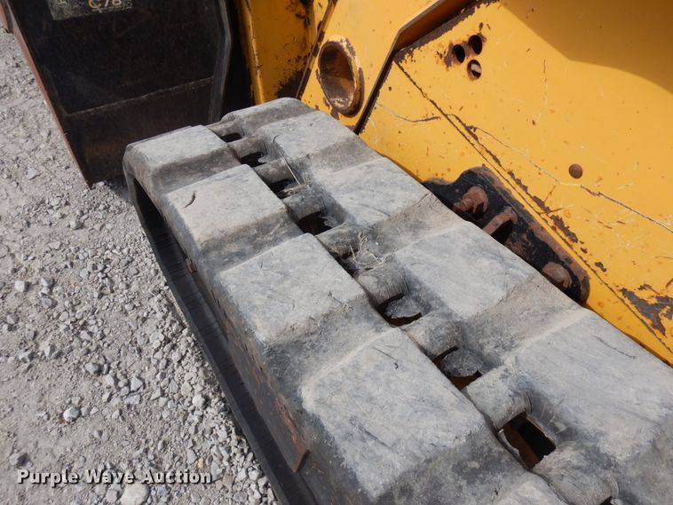 image for item KK9131 2006 John Deere CT322  tracked skid steer loader