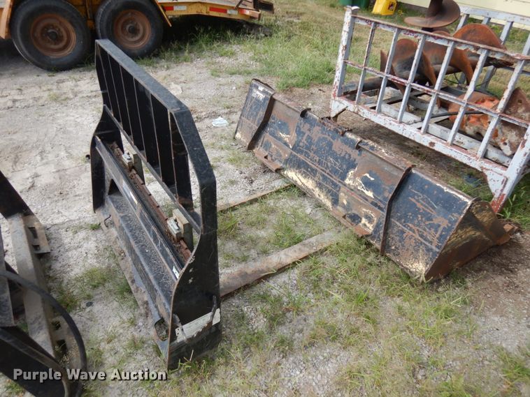 image for item KK9131 2006 John Deere CT322  tracked skid steer loader