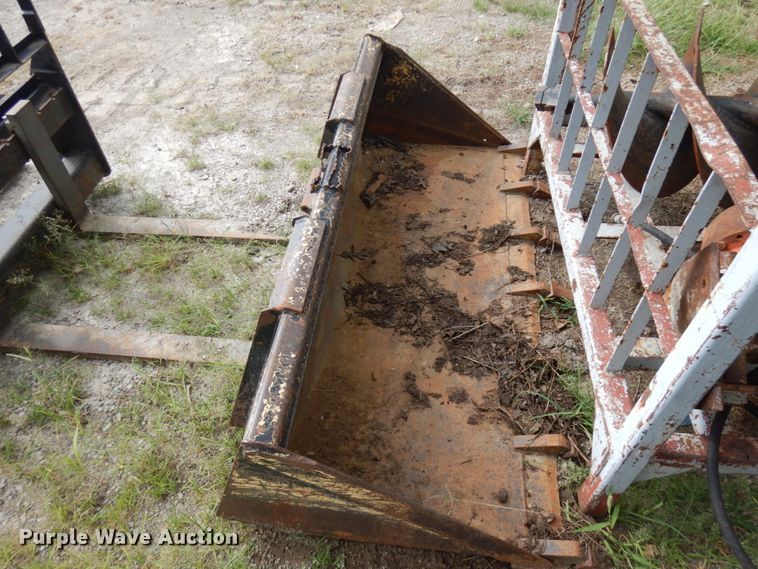 image for item KK9131 2006 John Deere CT322  tracked skid steer loader