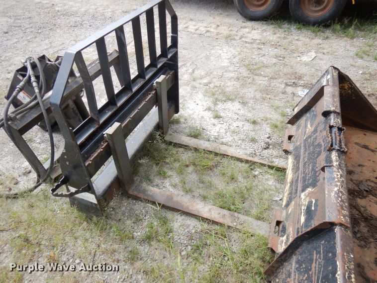 image for item KK9131 2006 John Deere CT322  tracked skid steer loader