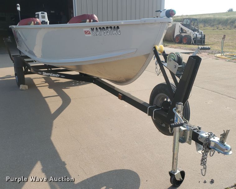 image for item KK9326 2010 Alumacraft V16-20  boat