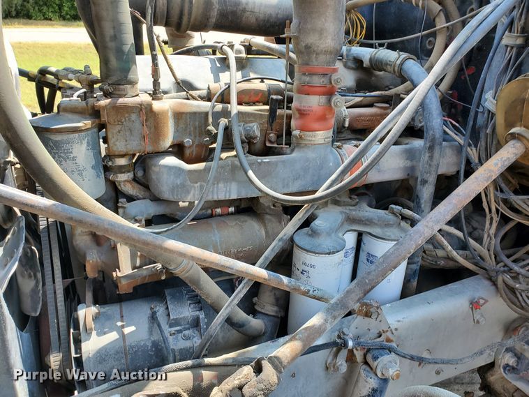 image for item KK9385 1985 Mack RS688LST  dump truck