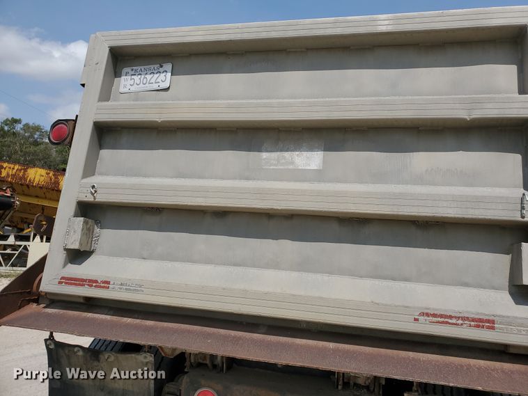 image for item KK9385 1985 Mack RS688LST  dump truck