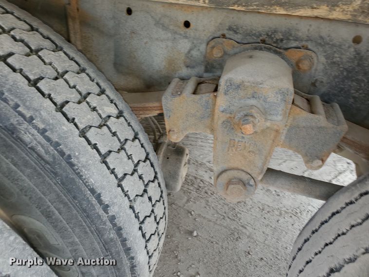 image for item KK9385 1985 Mack RS688LST  dump truck