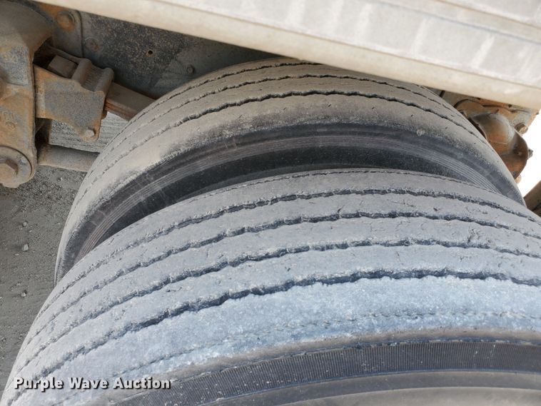 image for item KK9385 1985 Mack RS688LST  dump truck