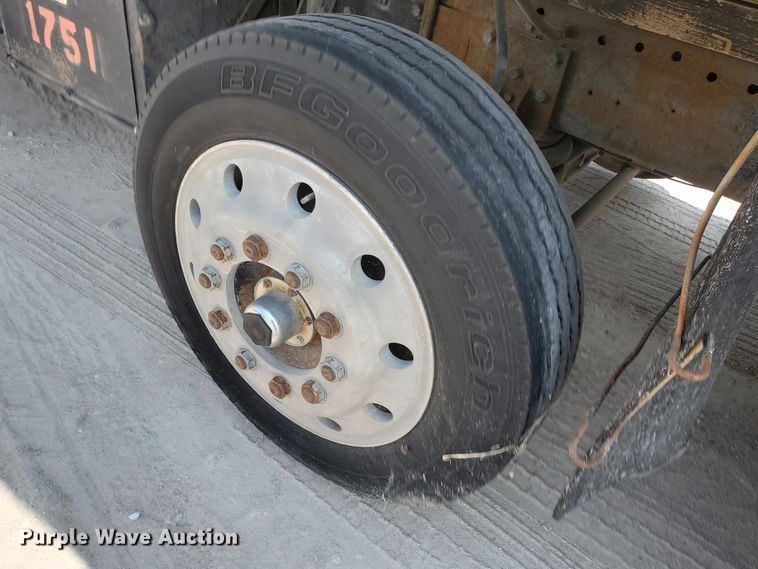 image for item KK9385 1985 Mack RS688LST  dump truck