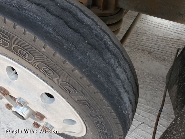 image for item KK9385 1985 Mack RS688LST  dump truck