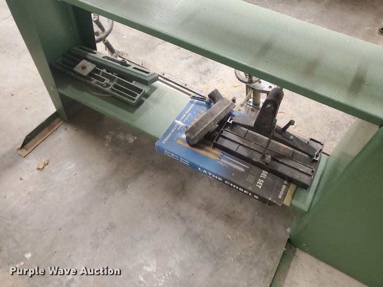 image for item KK9394 Grizzly G1495  wood lathe