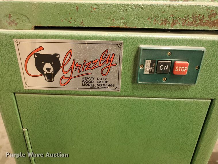 image for item KK9394 Grizzly G1495  wood lathe