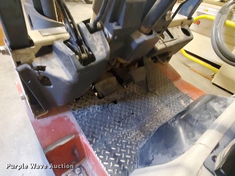 image for item KK9401 Nissan 40  forklift