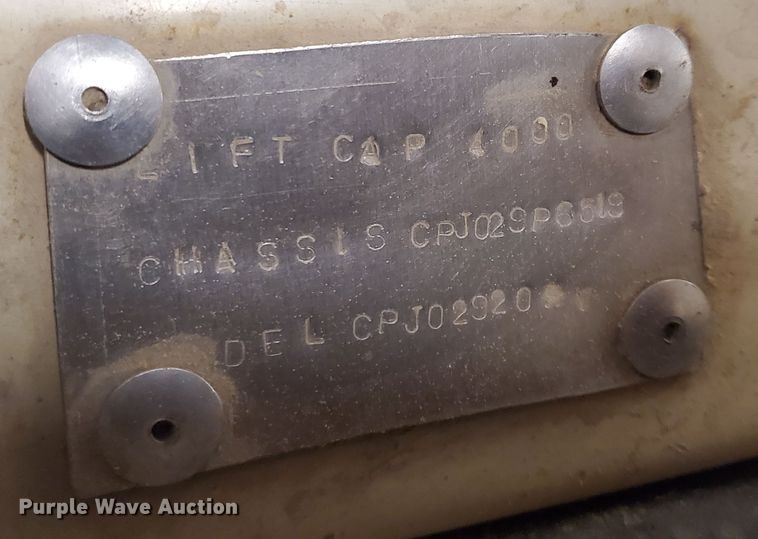 image for item KK9401 Nissan 40  forklift