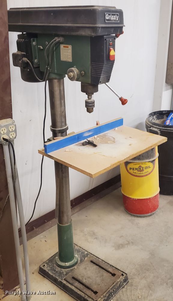 Grizzly G7947 drill press in Victoria 