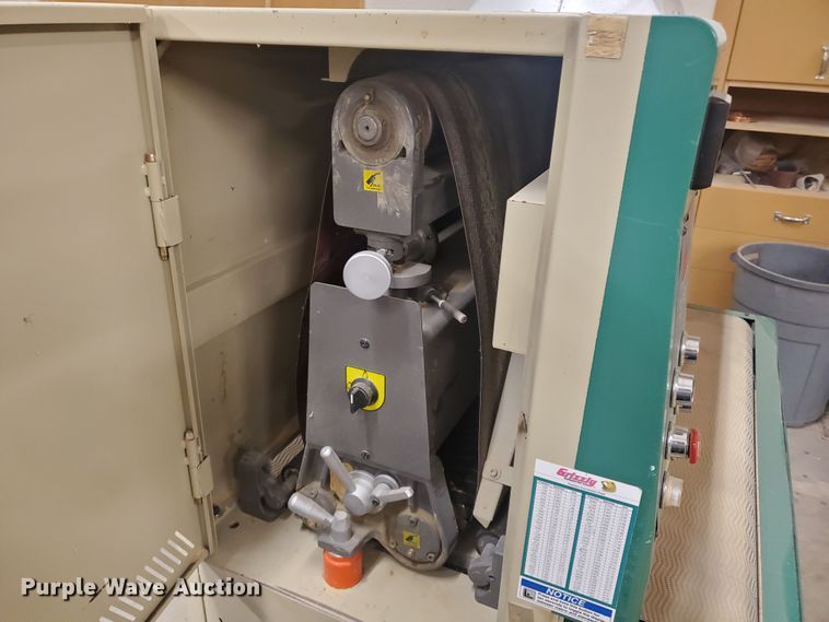 image for item KK9415 2007 Grizzly G9979  sander