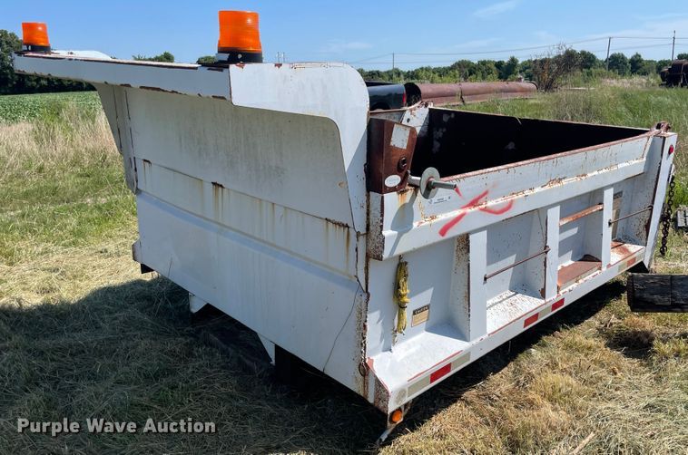 image for item KK9452 Mcclain 402U  dump bed