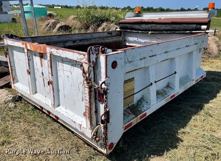 image for item KK9452 Mcclain 402U  dump bed